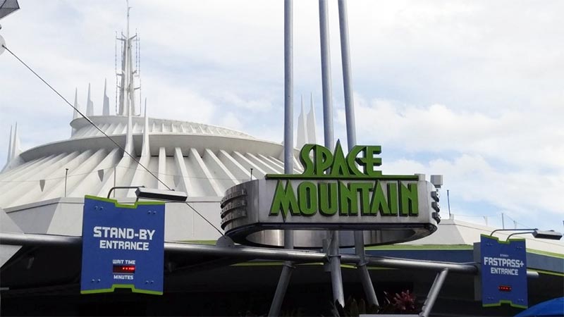 Space Mountain Fastpass