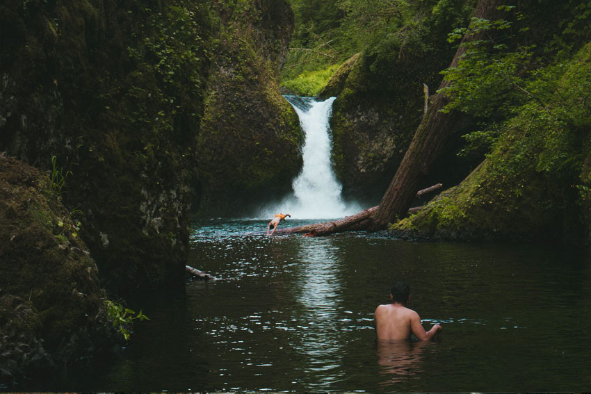 Punch Bowl Falls