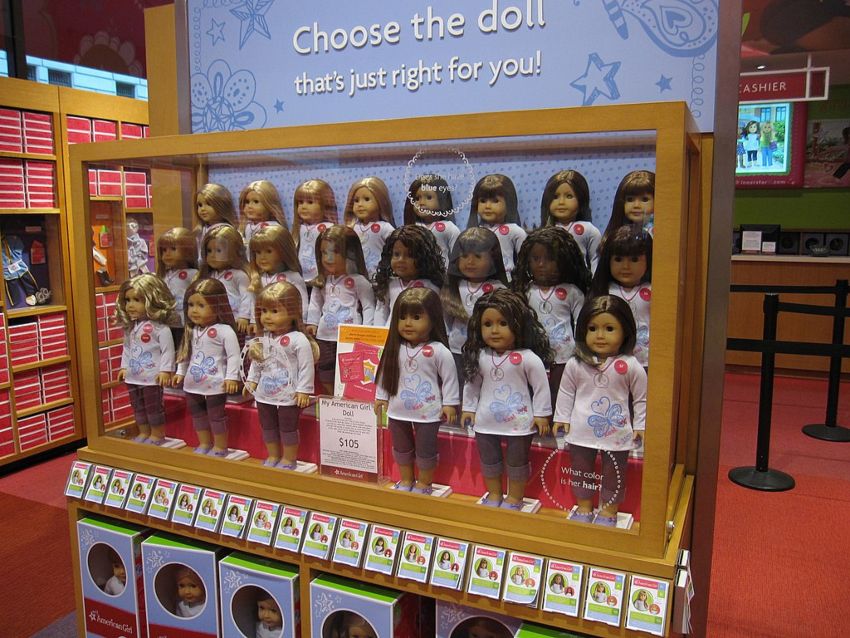 Americal Girl Place dolls display