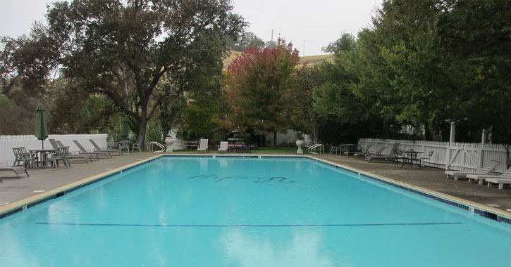 hot springs pool 