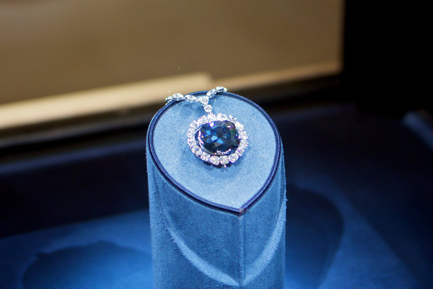 Hope Diamond, Smithsonian National Museum of Natural History, Washington, DC