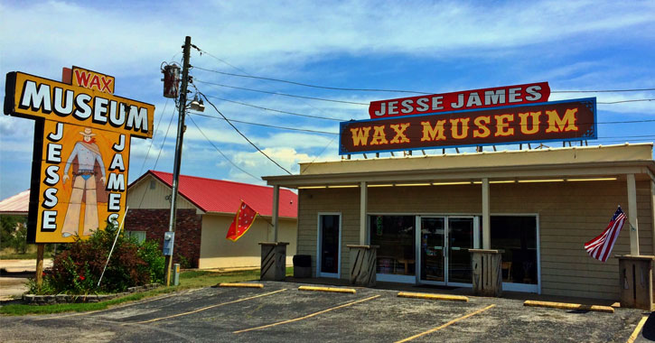 interesting wax museums in the US