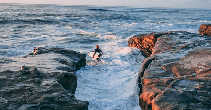 La Jolla beach surfing San Diego