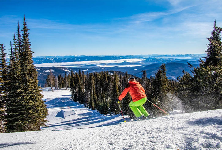 ski resorts near spokane