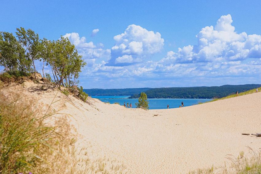 sleeping bear dunes