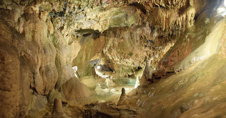Indian Echo cave tours in PA