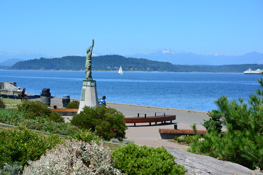 Alki Beach Park, Seattle, Washington