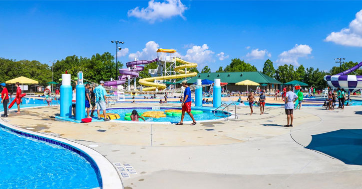 community pools in Louisiana