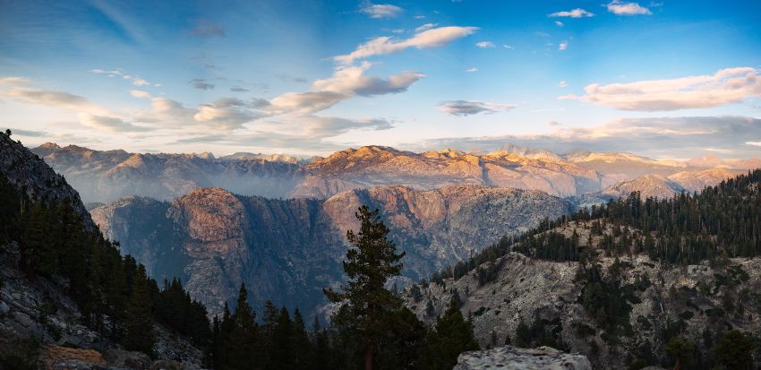 weather yellowstone vs yosemite