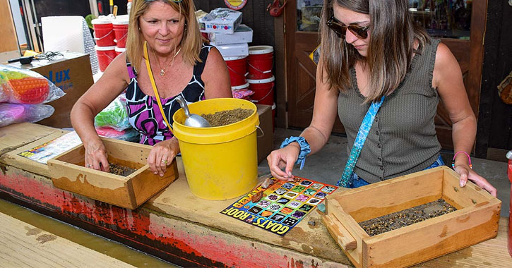 public gem mining in Tennessee