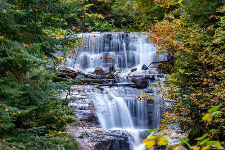waterfalls in Michigan 