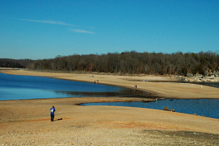 Arkansas beaches in lake parks