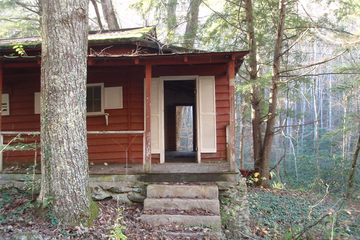 haunted cabins Tennessee