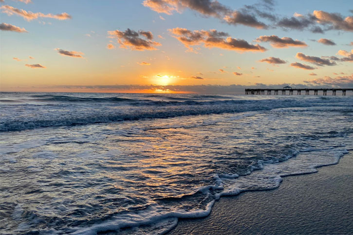 Ocean Cay Park beach in Jupiter, Florida