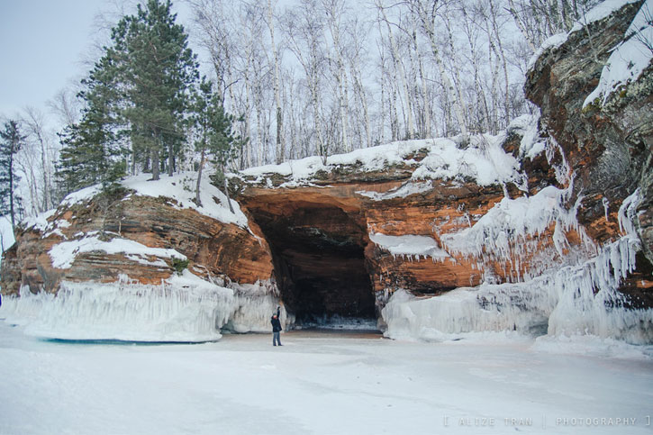 cave tours wi