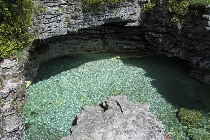 Underwater Wisconsin sea caves